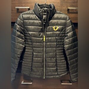 ❌SOLD❌ True Religion women's slim puffer jacket with logo